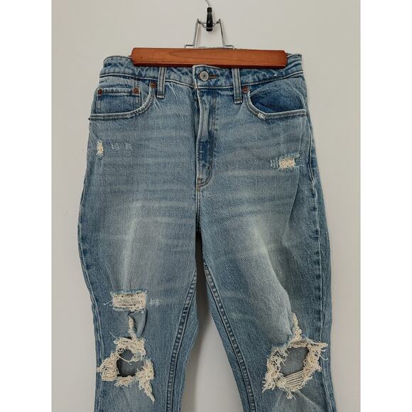 Abercrombie & Fitch The Mom High Rise Jeans Distressed Raw Hem Size 27/4R - Picture 4 of 7